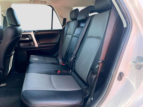 Used 2024 Toyota 4Runner SR5 Premium w/ Moonroof Package AWD/4WD image 25