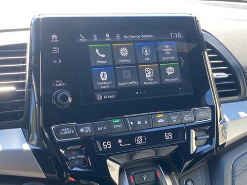 Certified 2024 Honda Odyssey Sport image 21