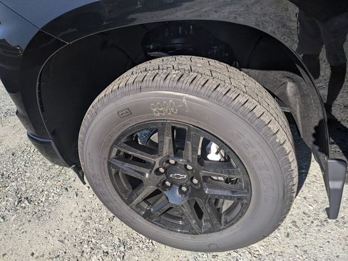 New 2026 Chevrolet Silverado 1500 Custom image 11