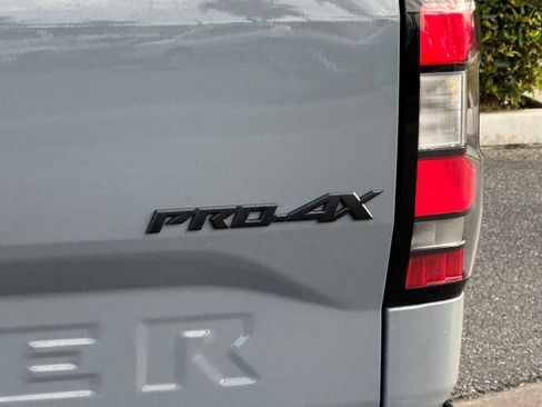Used 2024 Nissan Frontier PRO-4X w/ Off-Road Protection Package AWD/4WD image 27