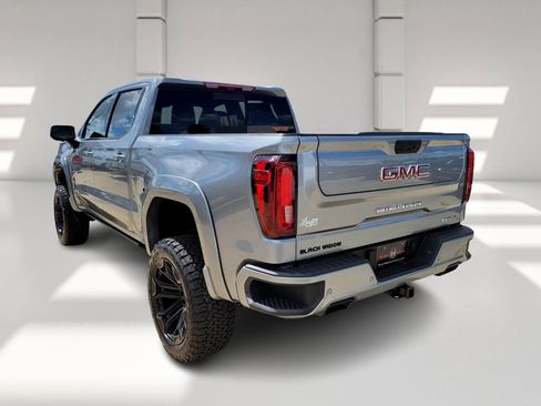 New 2025 GMC Sierra 1500 AT4 w/ AT4 Premium Package AWD/4WD image 5
