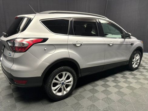 Used 2018 Ford Escape SE AWD/4WD image 17