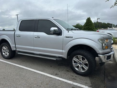 Used 2016 Ford F150 Lariat AWD/4WD image 2