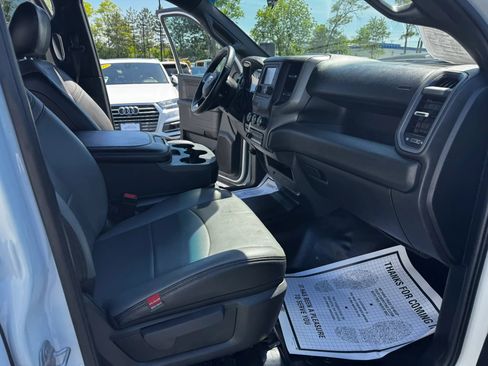 Used 2022 RAM 3500 Tradesman RWD image 12