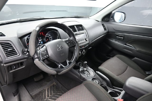 Used 2017 Mitsubishi Outlander Sport AWD image 12