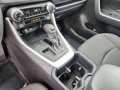 Used 2024 Toyota RAV4 XLE image 19
