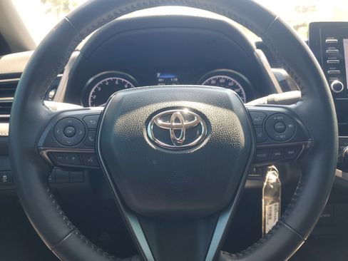 Used 2024 Toyota Camry SE FWD image 20