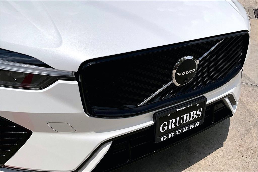 Certified 2026 Volvo XC60 B5 Ultra AWD/4WD image 38