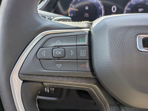 New 2026 Jeep Grand Cherokee L Laredo RWD image 20