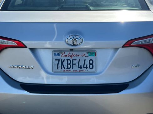 Used 2015 Toyota Corolla LE FWD image 19