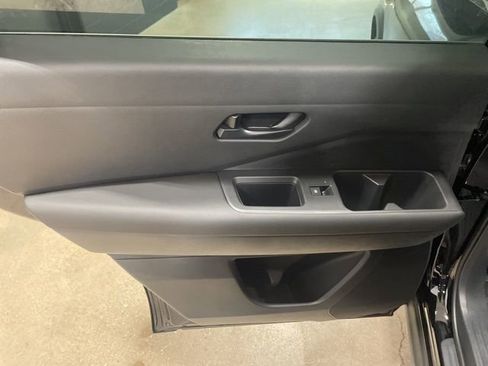 New 2026 Nissan Pathfinder SV image 26