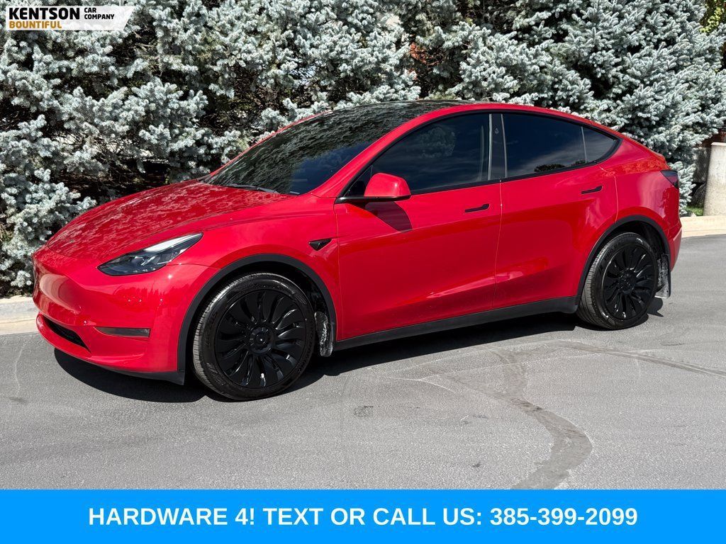 Used 2023 Tesla Model Y Long Range AWD/4WD image 1