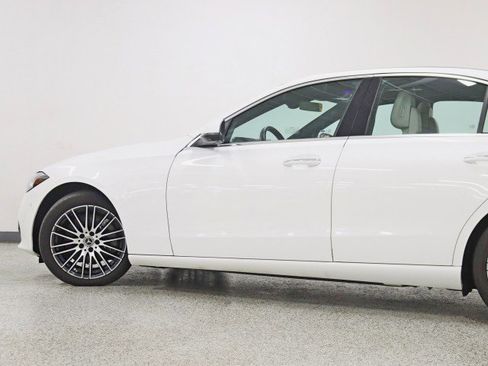 Used 2023 Mercedes-Benz C 300 4MATIC Sedan image 12