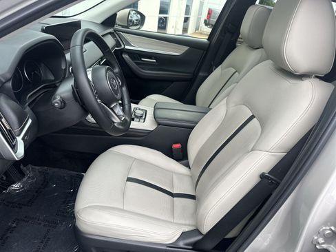 Used 2025 MAZDA CX-90 3.3 Turbo w/ Preferred Package AWD/4WD image 21