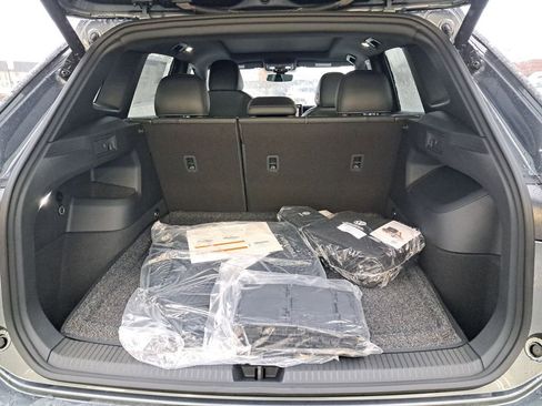 New 2026 Volkswagen Tiguan SE R-Line AWD/4WD image 28