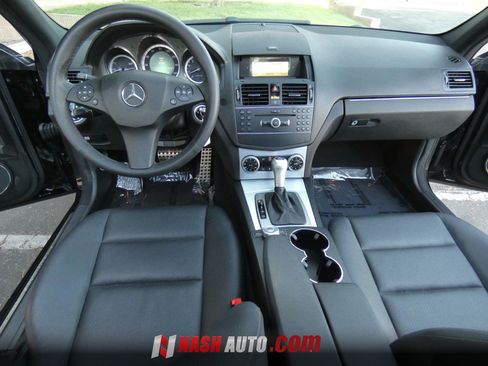 Used 2009 Mercedes-Benz C 300 Sedan image 20