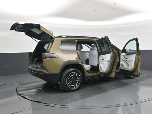 New 2026 Jeep Cherokee Laredo AWD/4WD image 49