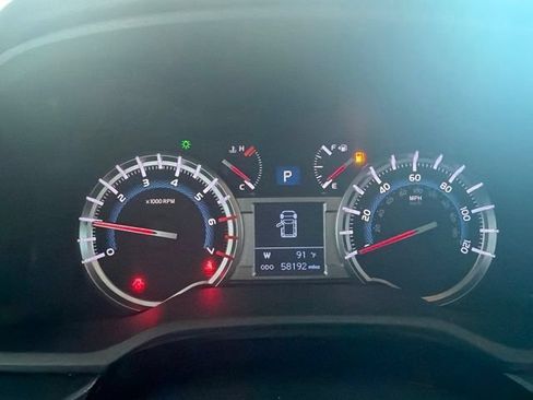 Used 2018 Toyota 4Runner Limited RWD image 3