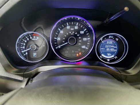 Used 2019 Honda HR-V LX image 19
