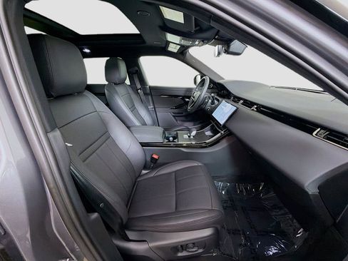 Used 2026 Land Rover Range Rover Evoque S AWD/4WD image 32