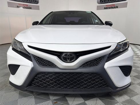 Used 2019 Toyota Camry SE image 8
