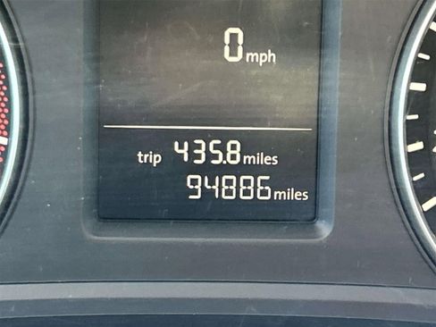 Used 2015 Volkswagen Passat 1.8T Wolfsburg Edition image 35