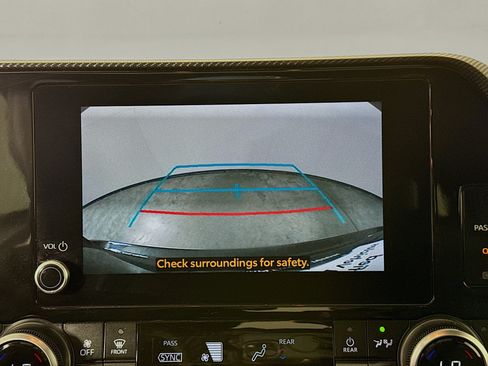 Certified 2025 Toyota Highlander XSE AWD/4WD image 13