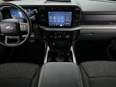 Used 2023 Ford F350 XLT w/ XLT Premium Package image 31