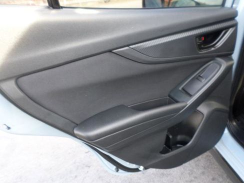 Used 2019 Subaru Crosstrek 2.0i image 21