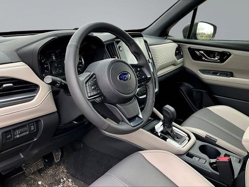 Used 2025 Subaru Forester Limited w/ Popular Package #1 AWD/4WD image 14