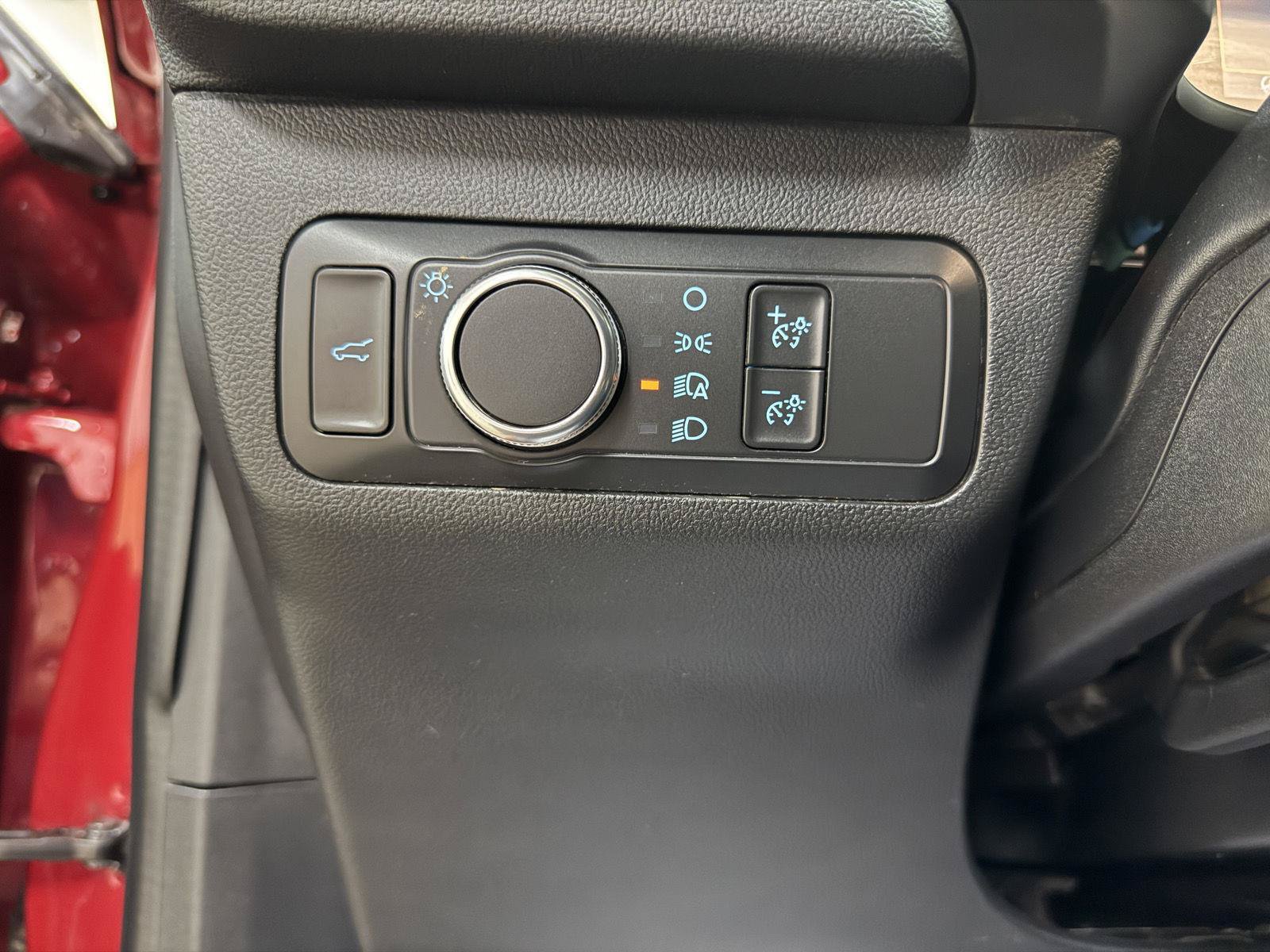 Used 2021 Ford Escape SE w/ Convenience Package AWD/4WD image 12
