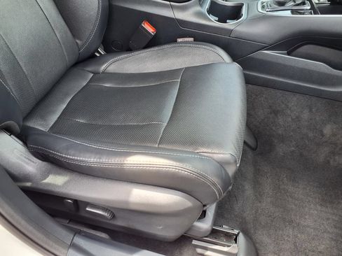 Used 2024 Subaru Outback Touring AWD/4WD image 18