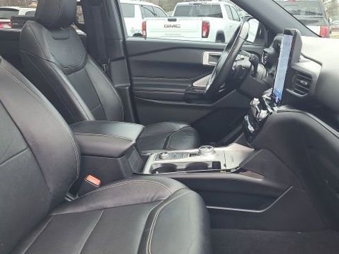Used 2022 Ford Explorer ST w/ Premium Technology Package image 19