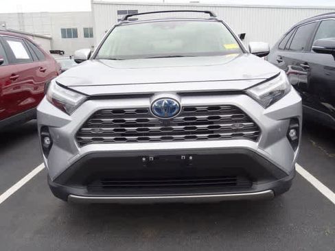 Used 2024 Toyota RAV4 Limited w/ Advanced Technology Package AWD/4WD image 2