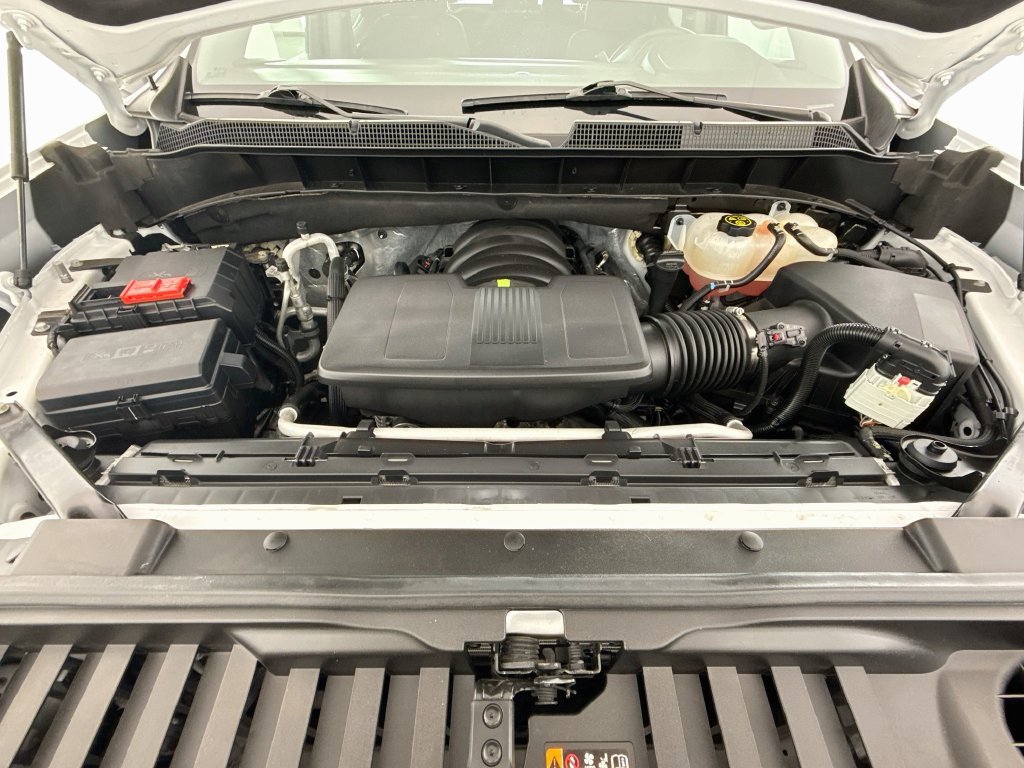 Used 2024 Chevrolet Silverado 1500 RST AWD/4WD image 30