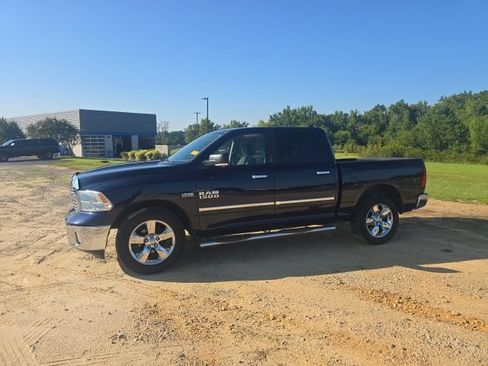 Used 2015 RAM 1500 Big Horn AWD/4WD image 3