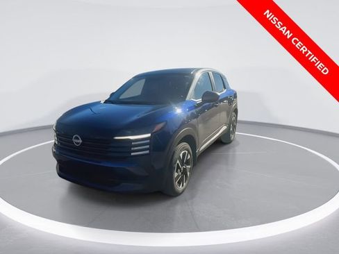 Certified 2025 Nissan Kicks SV AWD/4WD image 4