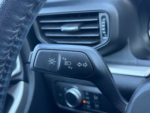 Certified 2022 Ford Explorer XLT w/ Class IV Trailer Tow Package image 21