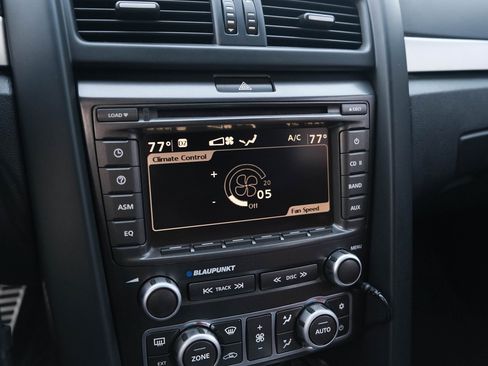 Used 2009 Pontiac G8 GT w/ Premium Package image 32