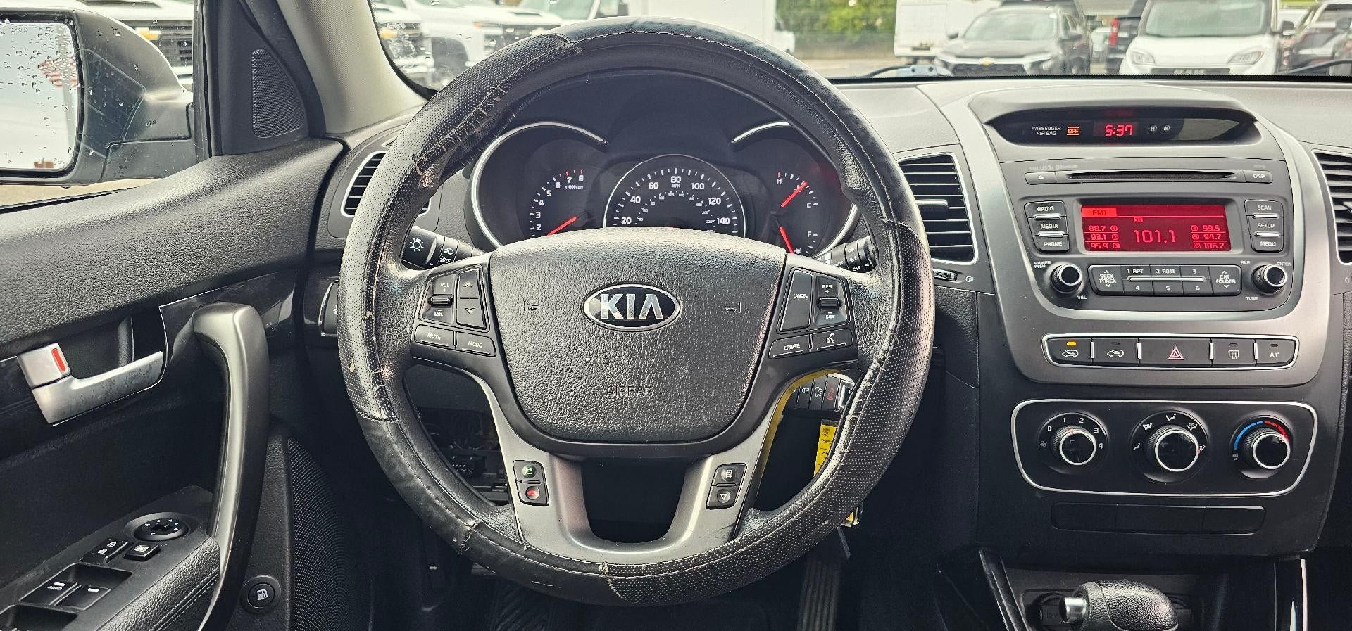 Used 2015 Kia Sorento LX FWD image 12