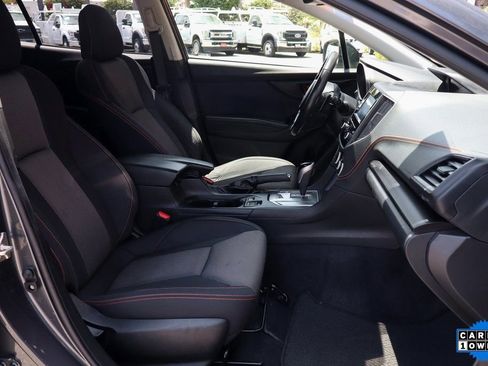 Used 2023 Subaru Crosstrek 2.0i Premium image 32