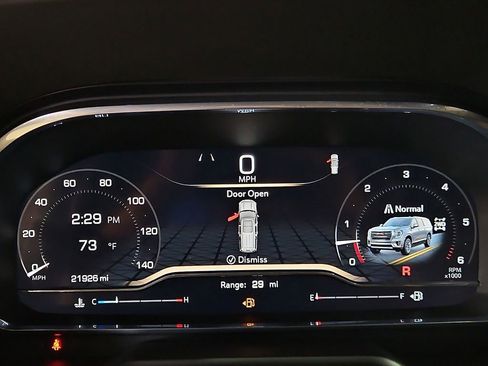 Used 2023 GMC Yukon SLT w/ SLT Luxury Package image 24