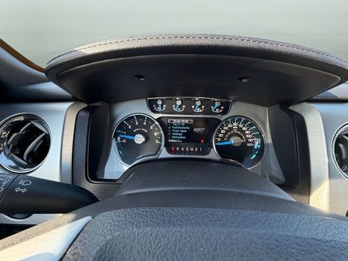 Used 2013 Ford F150 Platinum image 13