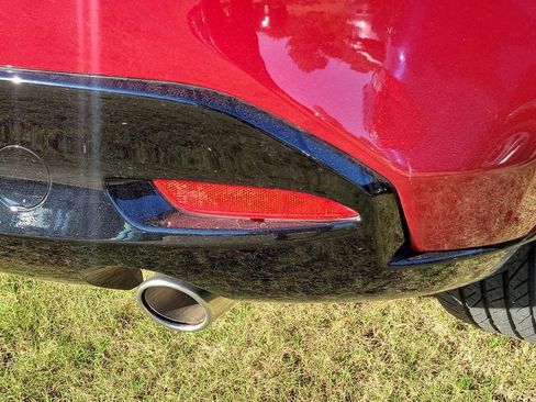 Used 2023 MAZDA MAZDA3 s image 19