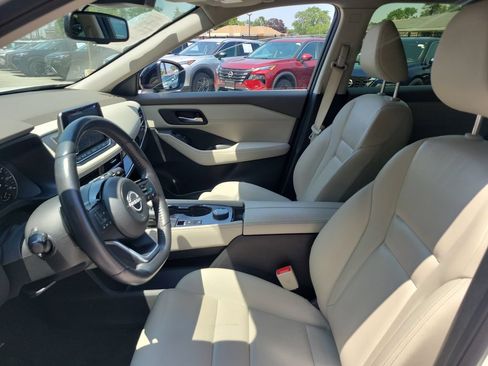 Used 2023 Nissan Rogue SL AWD/4WD image 17