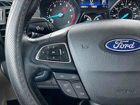 Used 2018 Ford Escape SEL FWD image 10