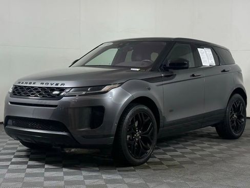 Used 2020 Land Rover Range Rover Evoque SE image 2