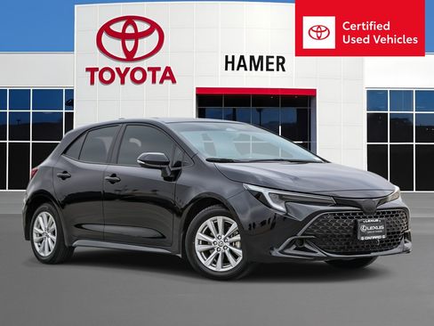 Used 2026 Toyota Corolla SE FWD image 1