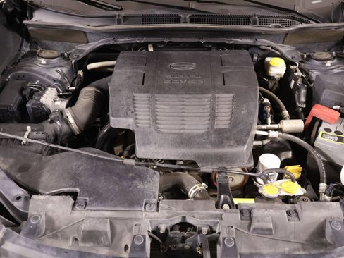 Used 2023 Subaru Forester Premium AWD/4WD image 18