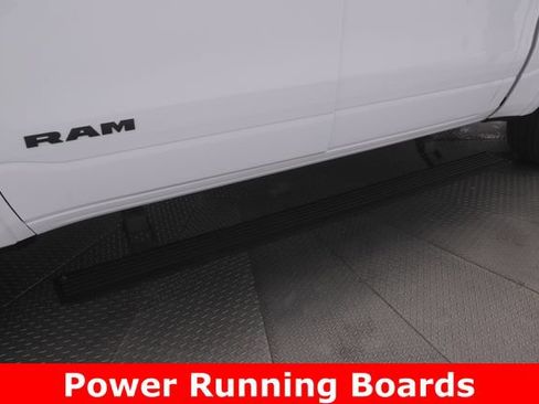 Used 2023 RAM 1500 Limited AWD/4WD image 16